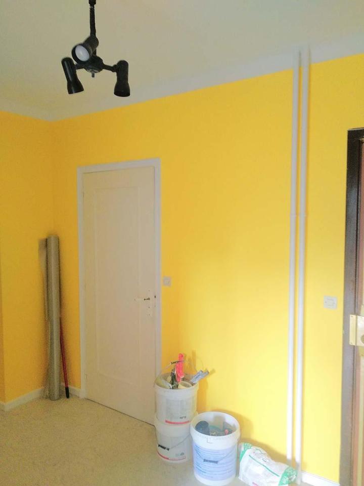 Mise en couleur des murs en neuf et en rénovation.